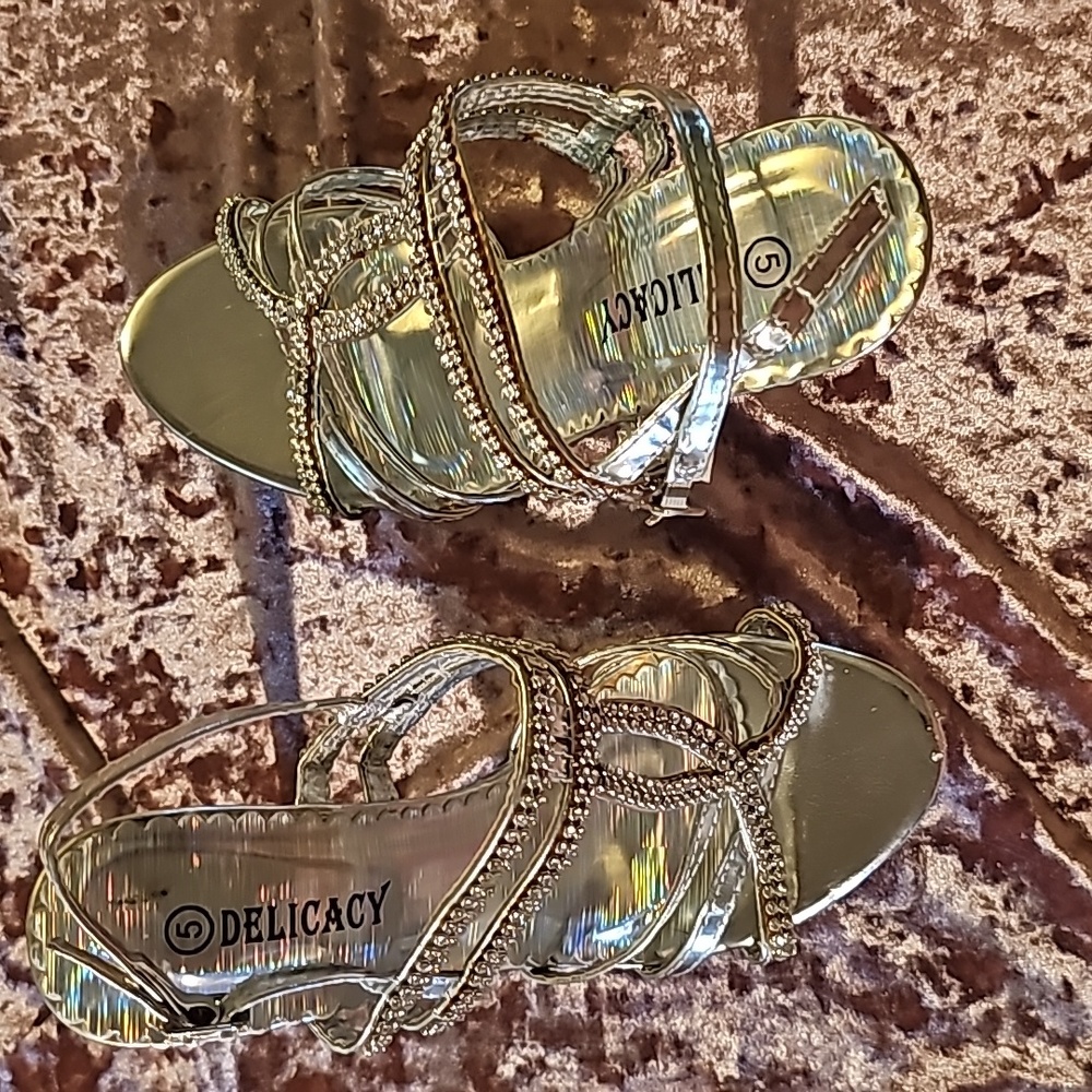 Size 5 Delicacy herls